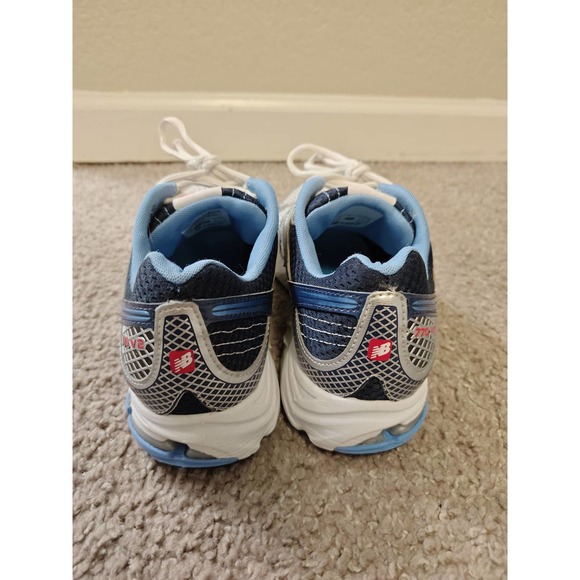 Wmns New Balance 770 V2 Running Shoes - Picture 4 of 6